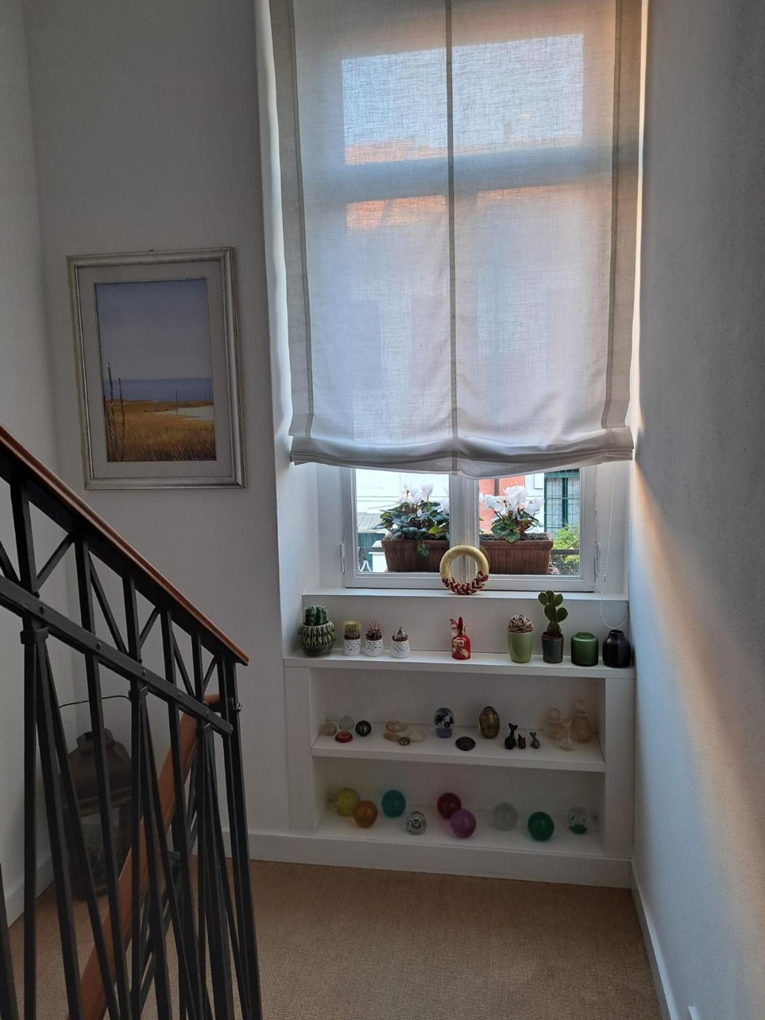 Casa Mari - Free Secure Parking, Breakfast, Private Bathroom, Wifi, Garden, Aircon, 3 Min Walk To Metro And Train Station Milano Exteriör bild